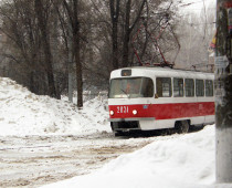 Москвичей просят пересесть на городской транспорт
