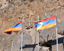 Армения сулит Нагорному Карабаху независимость