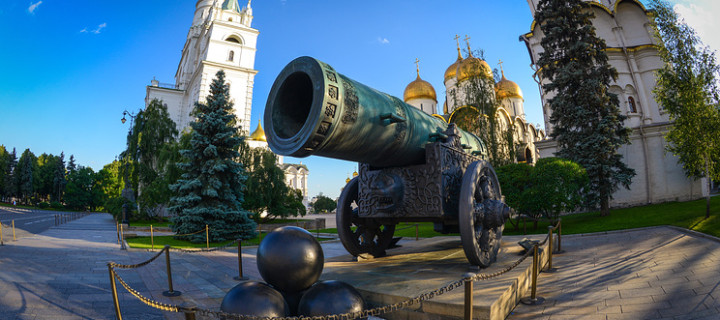 Тактильные копии Царь-пушки и соборов появятся на территории Кремля