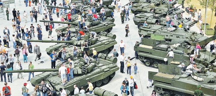 Более 500 единиц военной техники покажут на форуме «Армия-2016»
