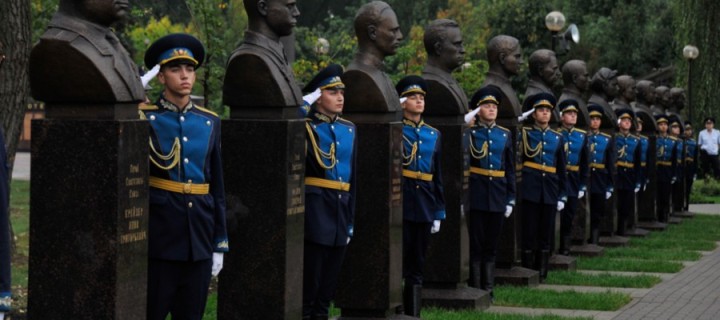 В Воронеже открылся мемориал «Аллея героев»