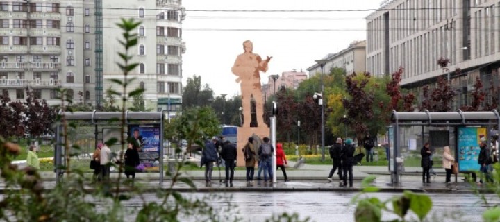 Высота памятника конструктору Калашникову в Москве составит 7,5 метров