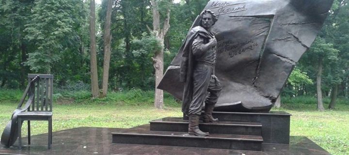 В Тульской области установили памятник Игорю Талькову