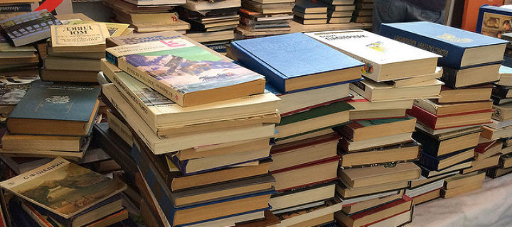 Библиотеки Москвы раздадут горожанам списанные книги