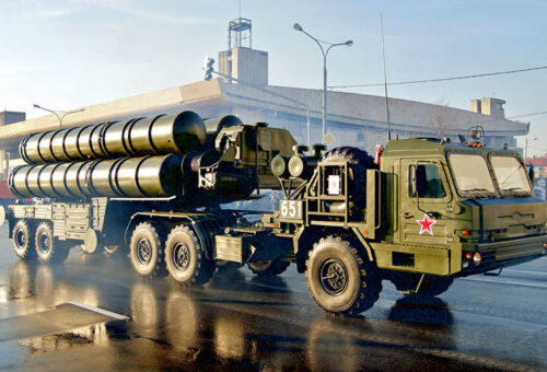Россия завершила поставку в Китай первого полкового комплекта С-400