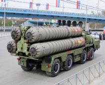 Военные приняли на вооружение новую дальнобойную зенитную ракету системы С-400 “Триумф”