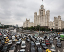 За год число автомобилей в Москве выросло на 160 тысяч