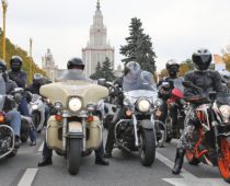 Осенний мотопарад в Москве посетили более 40 тыс. человек