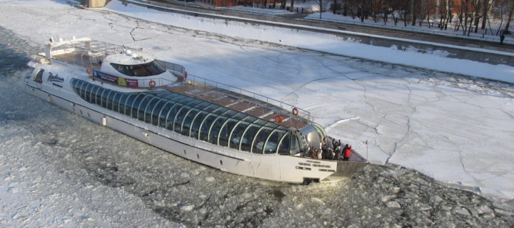 В столице стартовала зимняя пассажирская навигация по Москве-реке