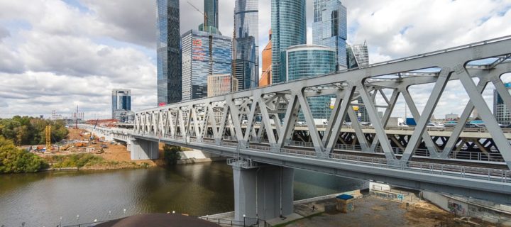 Девять мостов построят в Москве к 2020 году