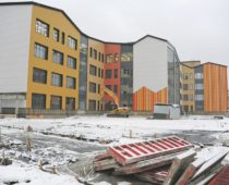 Самую большую в России школу сдадут в эксплуатацию в Москве летом