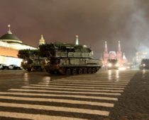 Московские улицы перекроют для ночных репетиций парада Победы