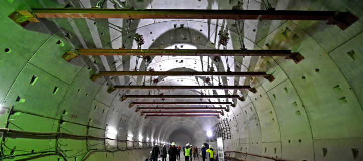 Более 70 станций метро построят в Москве к 2027 году
