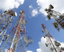 В Подмосковье с начала года установили 350 вышек сотовой связи