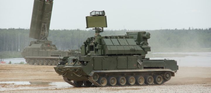 Зенитчики на Кубани выполнили электронные пуски из ЗРК «Тор-М2У»