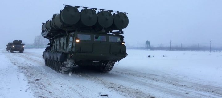 Зенитные ракетные системы С-300В4 встанут на защиту восточных рубежей РФ