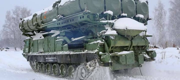 Зенитная бригада с комплексами ПВО С-300В4 сформирована на юге России