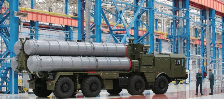 ФСВТС: Россия исполнит военные контракты с Индией и Китаем в срок