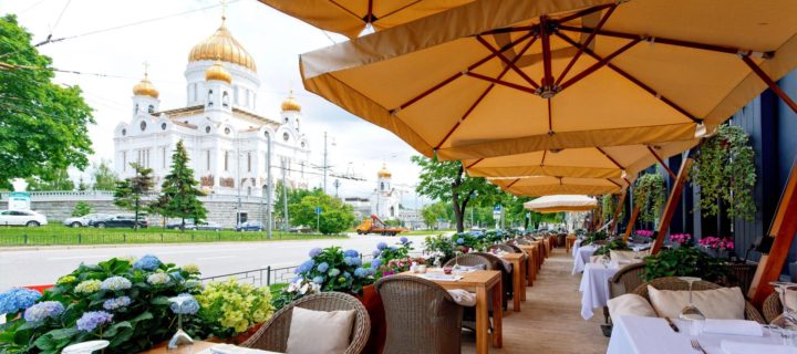 Летние кафе в Москве откроются не раньше 15 июня