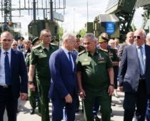 Минобороны РФ и “Алмаз-Антей” заключили крупные контракты на поставку систем ПВО