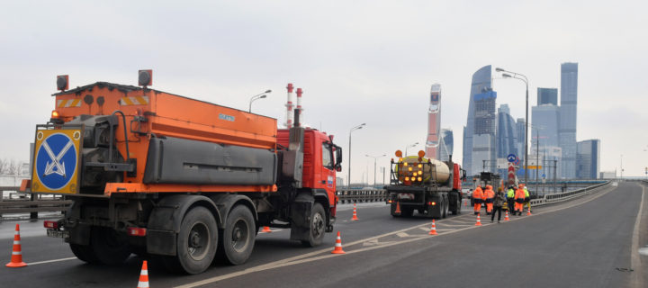 Свыше 900 московских дорог отремонтируют к зиме