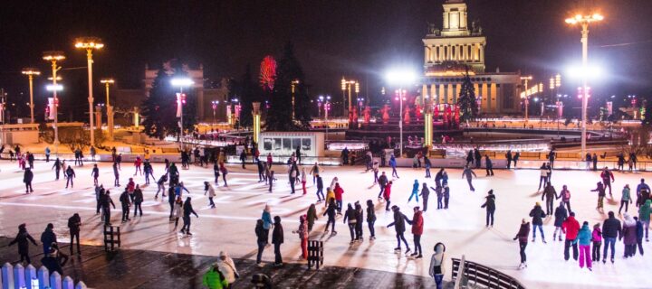 В Москве откроется более 150 катков с искусственным льдом