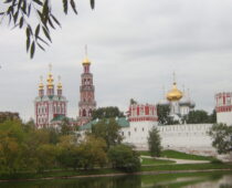 У Новодевичьего монастыря в Москве в 2024 году откроют филиал Исторического музея