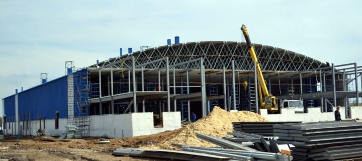В Липецкой области в 2022 году начнут строить школу борьбы и ледовый дворец