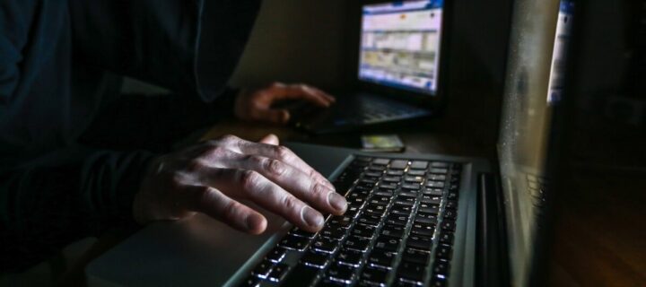 В России распространилось связанное с санкциями интернет-мошенничество