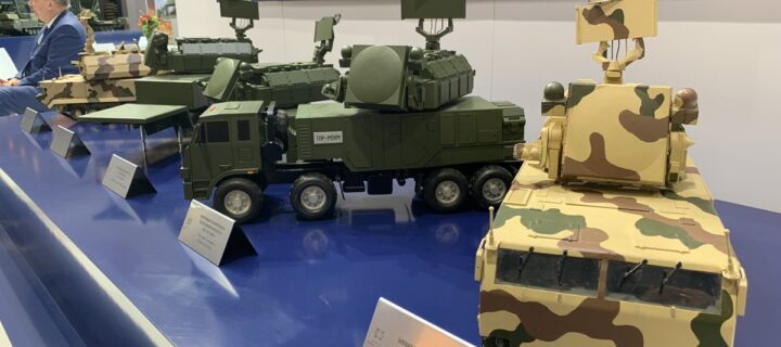 На выставке вооружений в Саудовской Аравии показали русский «Тор», «Тайфун» и «Адъютант»