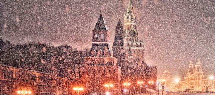 За двое суток в Москве выпало до трети месячной нормы снега