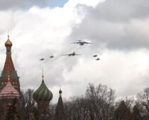 В небе над Москвой прошла репетиция авиапарада ко Дню Победы