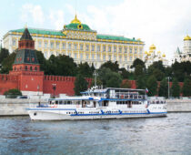 По Москве-реке в этом сезоне запустят восемь речных экскурсионных прогулок