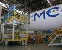 Московская компания поставила материал для самолетов МС-21