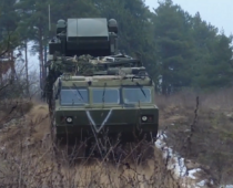 ЗРК “Тор-М2ДТ” на базе двухзвенного вездехода применяет в зоне СВО армия России
