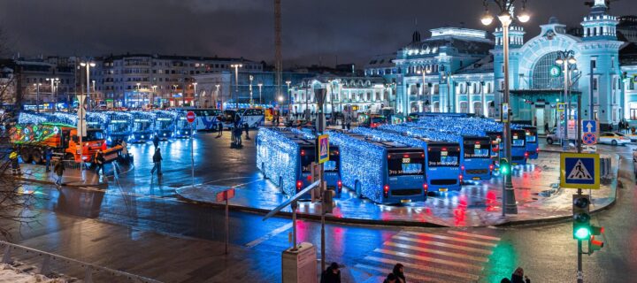 Общественный транспорт Москвы перевез более 1 млн пассажиров в новогоднюю ночь