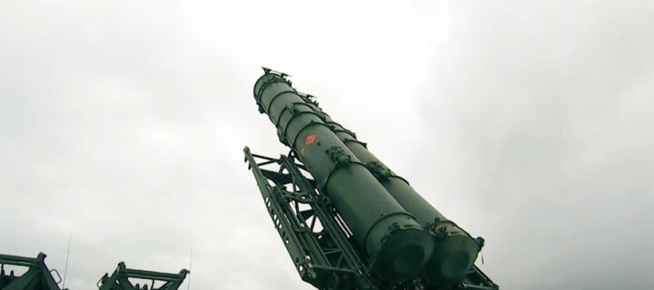 Войсковая ПВО провела на Курильских островах учения с зенитными ракетными системами С-300В4