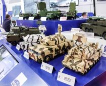 На оружейной выставке в Абу-Даби представили военную продукцию ижевских оружейников