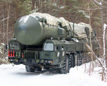 В Москву из Ивановской области для участия в параде Победы перебрасывают ракетные комплексы “Ярс”