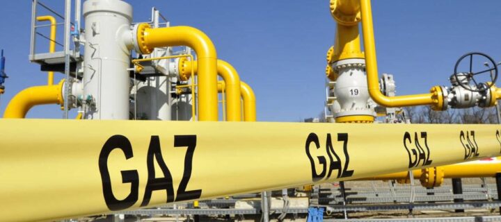 Узбекистан подписал с Россией договор на два года на покупку газа