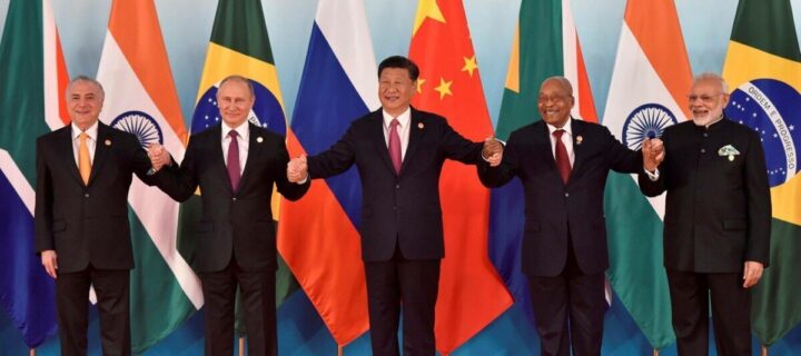 Китай намерен поддержать работу РФ в качестве председателя БРИКС в 2024 году