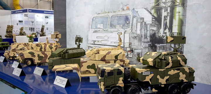 “Алмаз-Антей” представит современные средства ПВО на аэрокосмическом салоне в Дубае