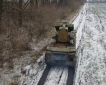 Расчеты ЗРК «Оса» Южной группировки войск прикрывают сухопутные подразделения на Донецком направлении