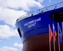 В Астрахани спустили на воду сухогруз проекта RSD49 для перевозок по Каспию